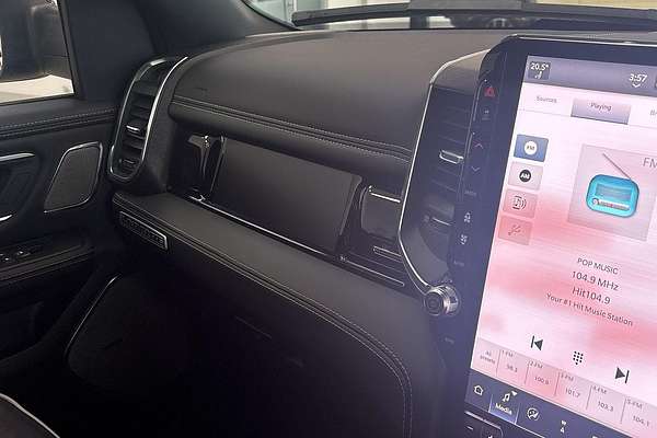 2025 RAM 1500 Laramie Sport Hurricane SO RamBox DT 4X4 SWB