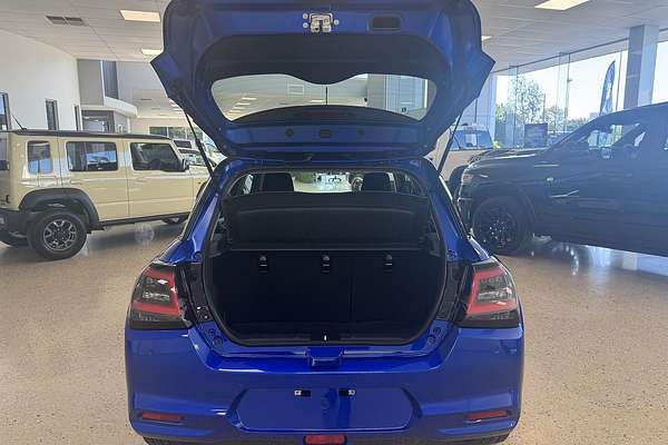 2025 Suzuki Swift Hybrid GLX UZ