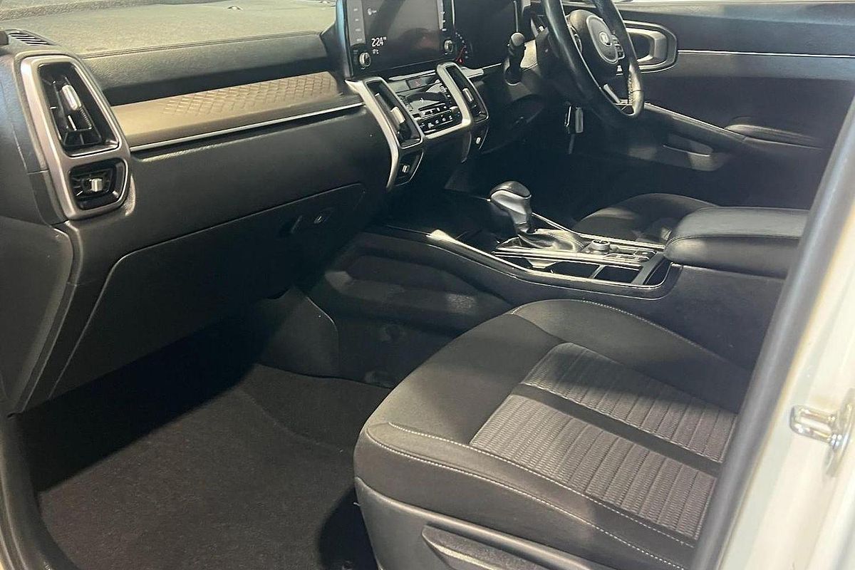 2021 Kia Sorento Sport MQ4