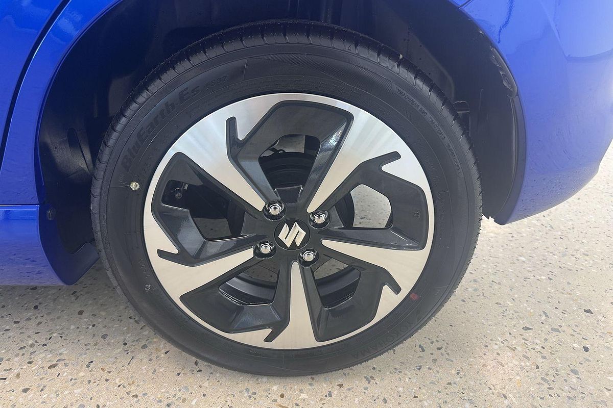 2025 Suzuki Swift Hybrid GLX UZ