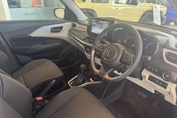 2025 Suzuki Swift Hybrid GLX UZ