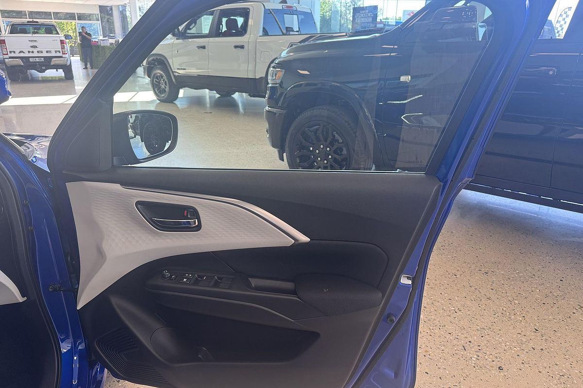 2025 Suzuki Swift Hybrid GLX UZ