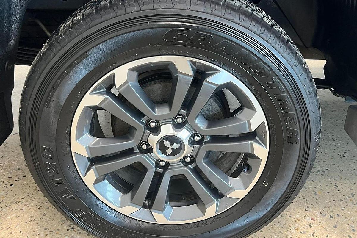 2019 Mitsubishi Triton GLS Premium MR 4X4