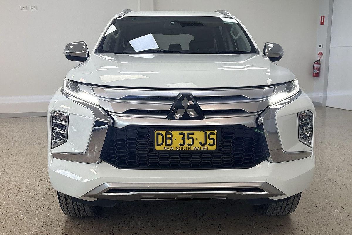 2021 Mitsubishi Pajero GLX NX