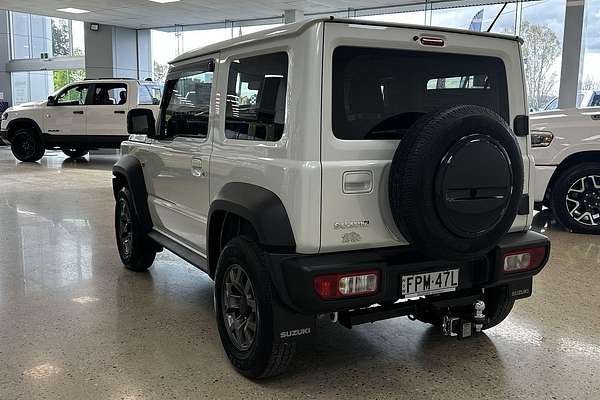 2024 Suzuki Jimny GLX GJ