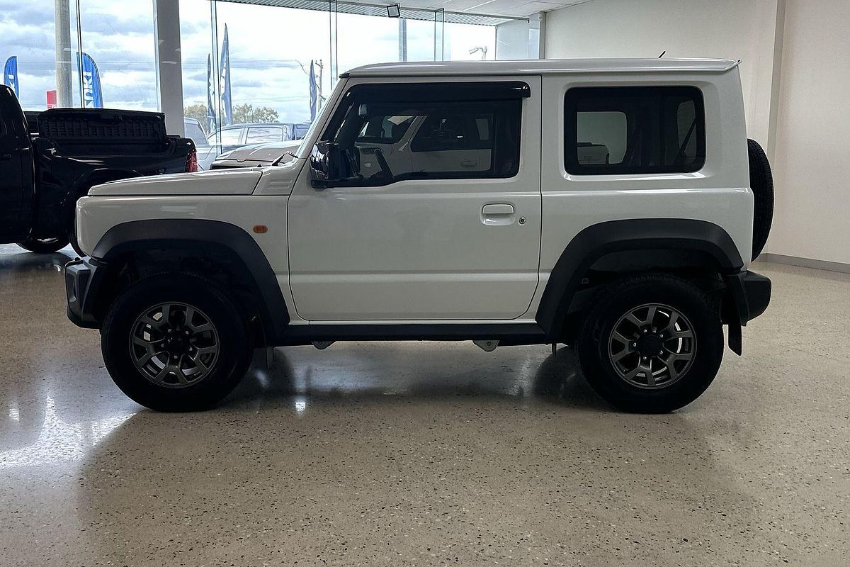 2024 Suzuki Jimny GLX GJ