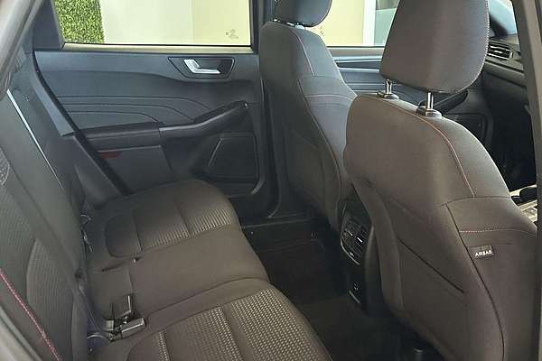 2022 Ford Escape ST-Line ZH