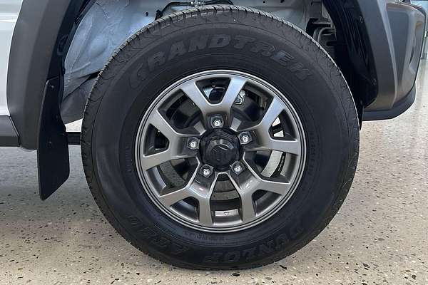 2024 Suzuki Jimny GLX GJ