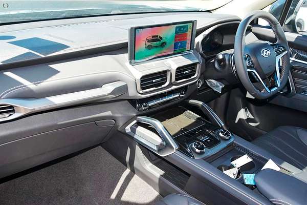 2025 LDV D90 Executive SV9A