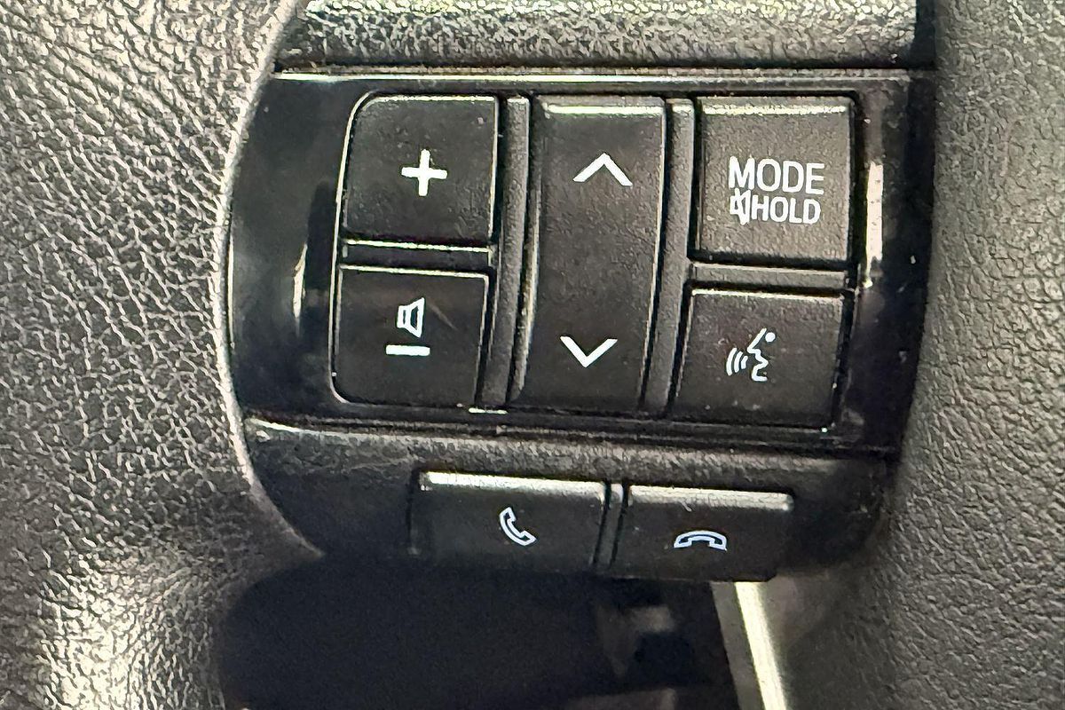 2016 Toyota Hilux SR GUN126R 4X4