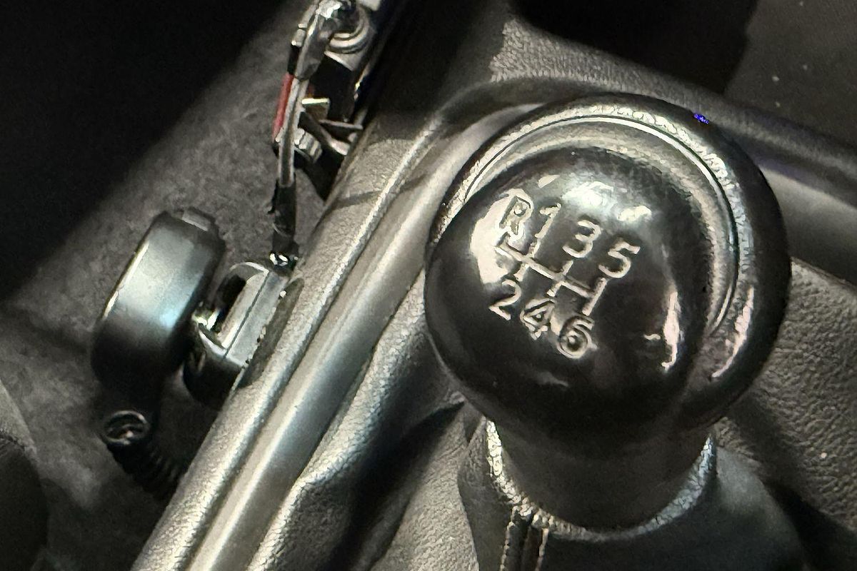 2016 Toyota Hilux SR GUN126R 4X4