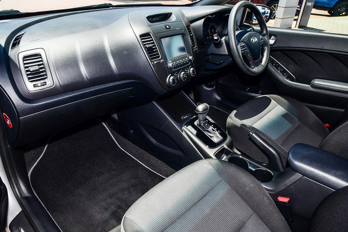 2018 Kia Cerato S YD