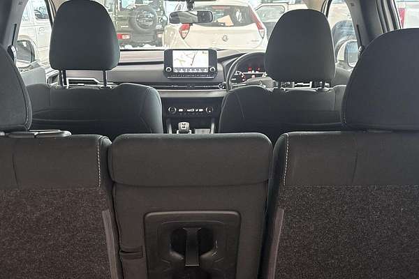 2022 Mitsubishi Outlander ES ZM