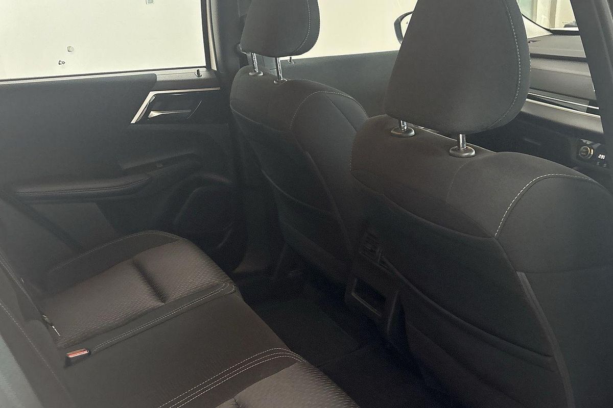 2022 Mitsubishi Outlander ES ZM