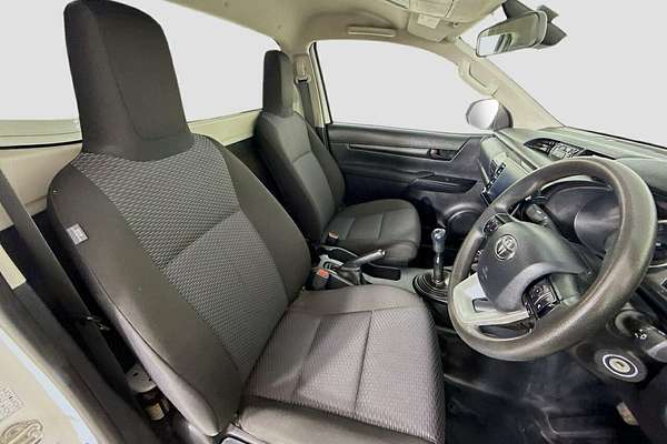 2021 Toyota Hilux Workmate GUN125R 4X4