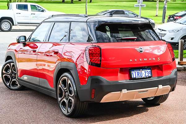 2025 MINI Aceman SE Favoured J05