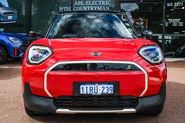 2025 MINI Aceman SE Favoured J05