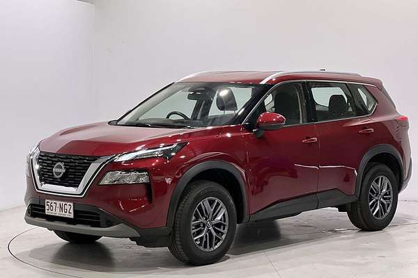 2025 Nissan X-TRAIL ST T33