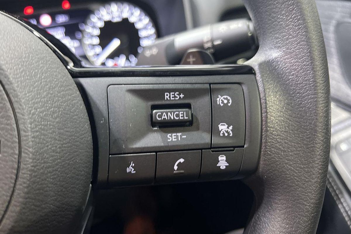 2025 Nissan X-TRAIL ST T33