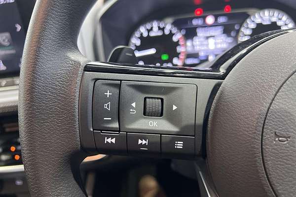 2025 Nissan X-TRAIL ST T33