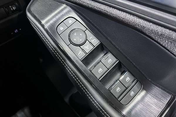 2025 Nissan X-TRAIL ST T33