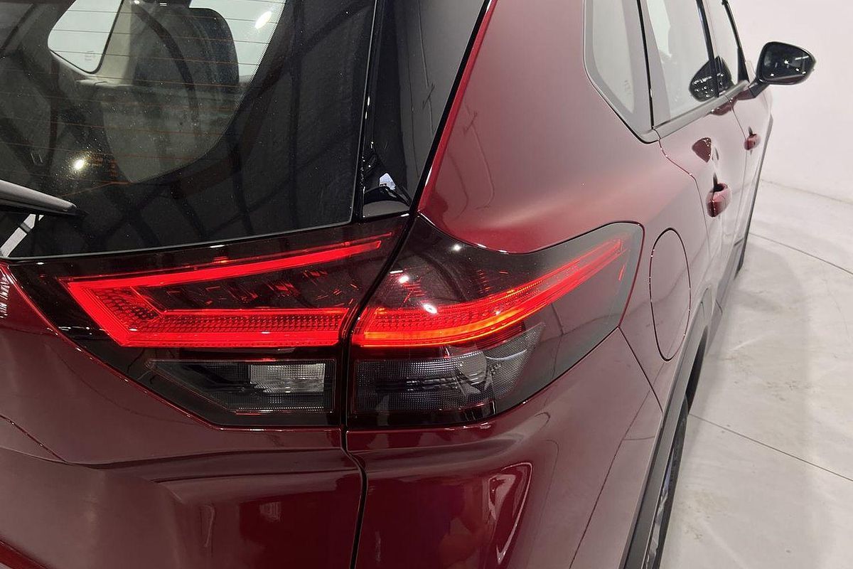 2025 Nissan X-TRAIL ST T33