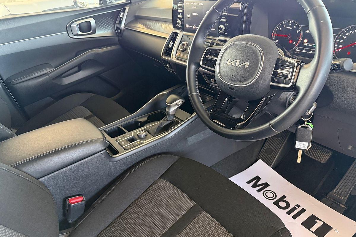 2022 Kia Sorento S MQ4