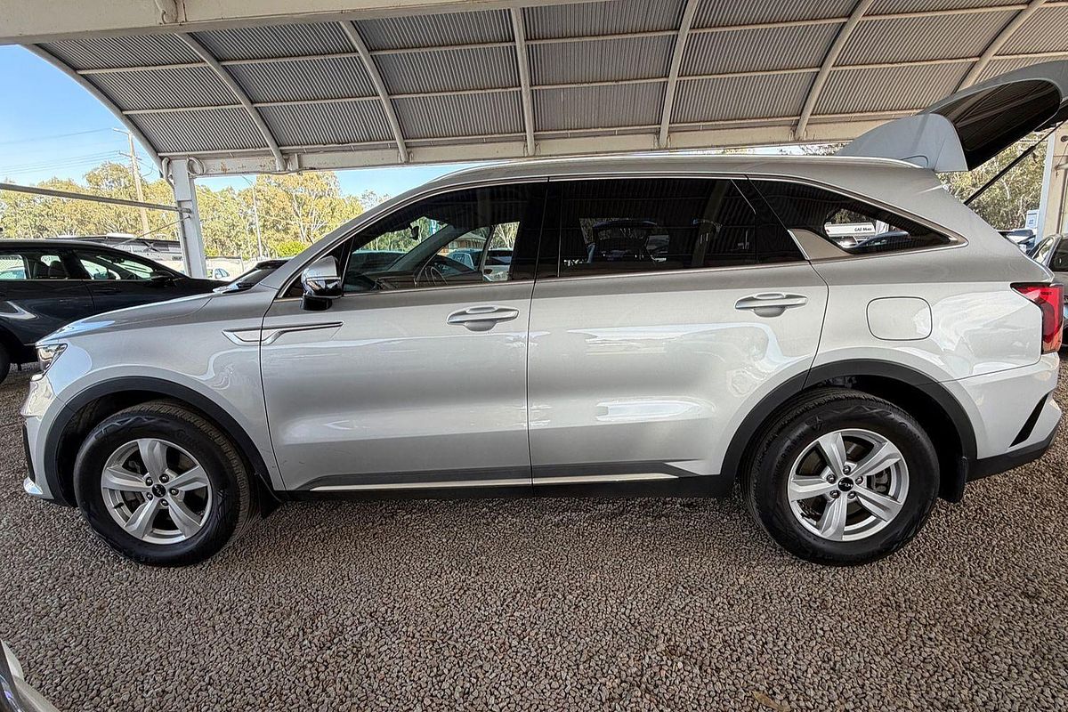 2022 Kia Sorento S MQ4