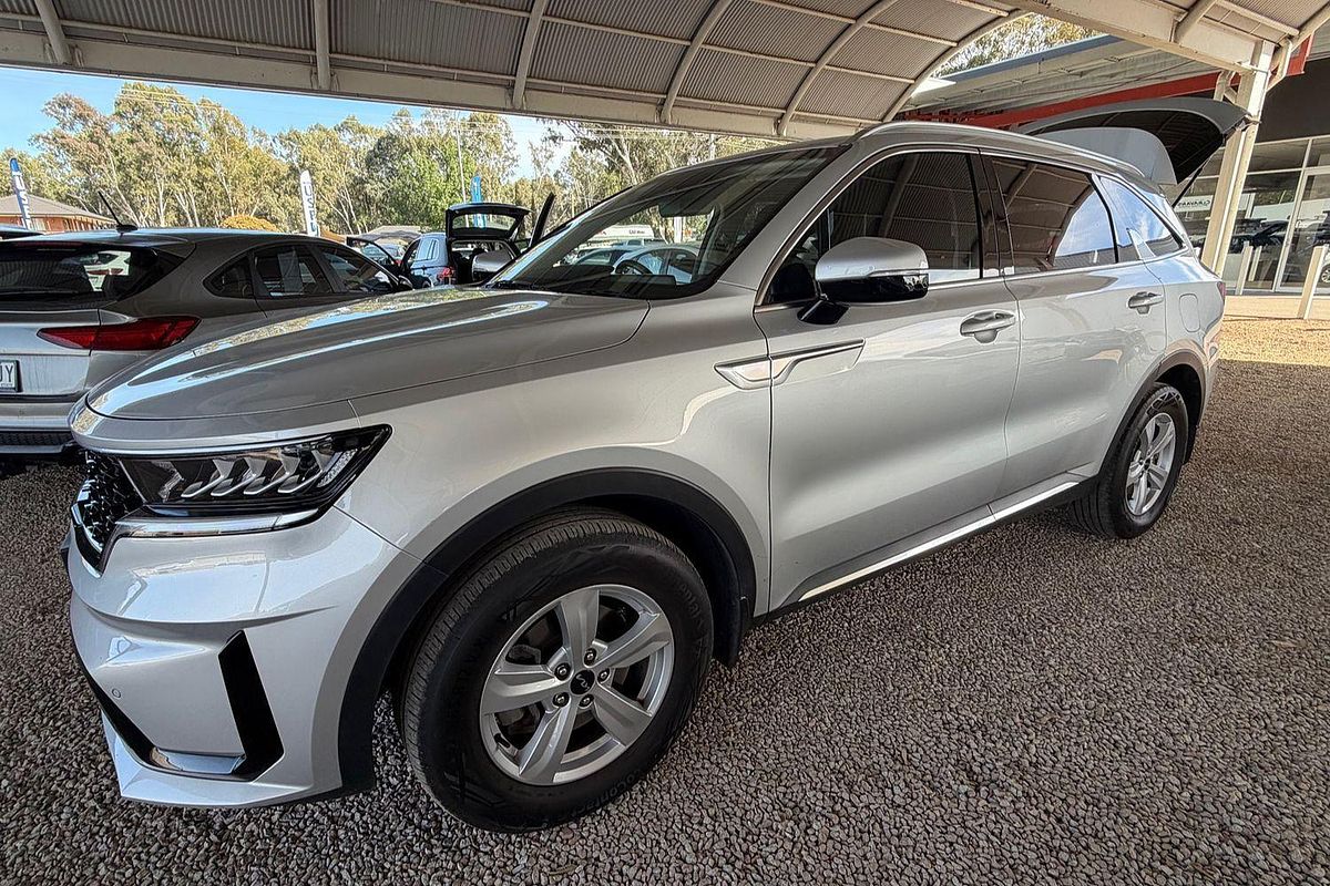 2022 Kia Sorento S MQ4