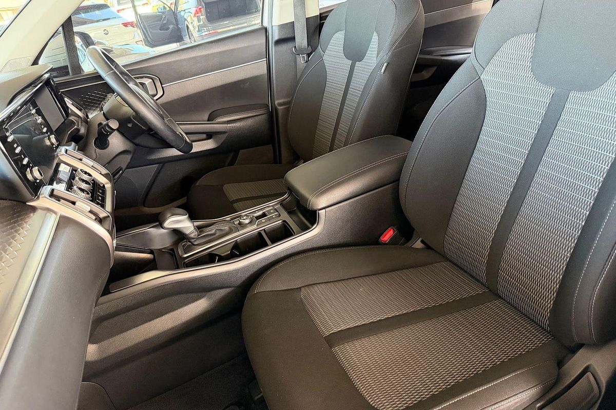 2022 Kia Sorento S MQ4