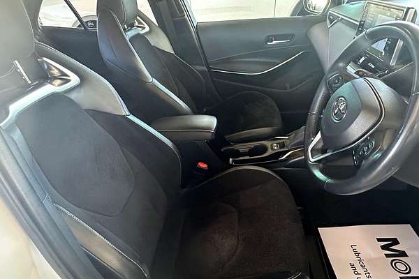 2020 Toyota Corolla ZR Hybrid ZWE211R