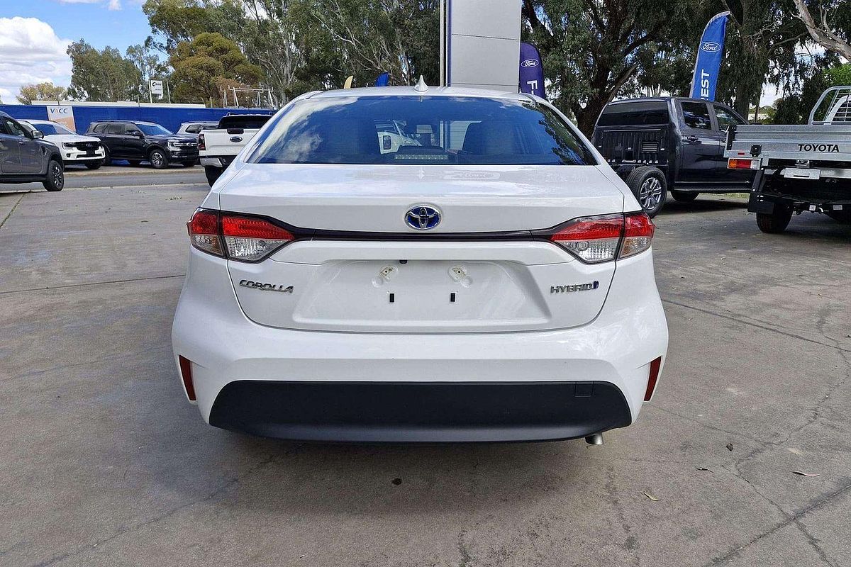 2024 Toyota Corolla Ascent Sport Hybrid ZWE219R