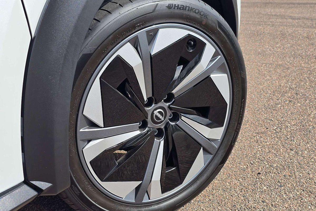 2024 Nissan JUKE ST-L F16