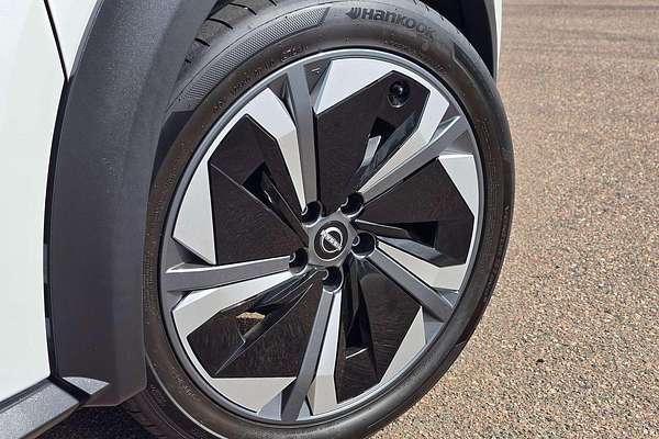 2024 Nissan JUKE ST-L F16