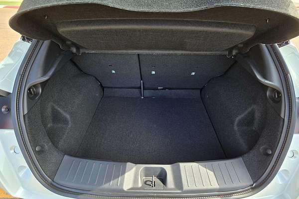 2024 Nissan JUKE ST-L F16