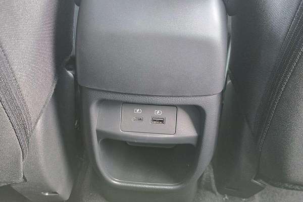 2024 Nissan JUKE ST-L F16