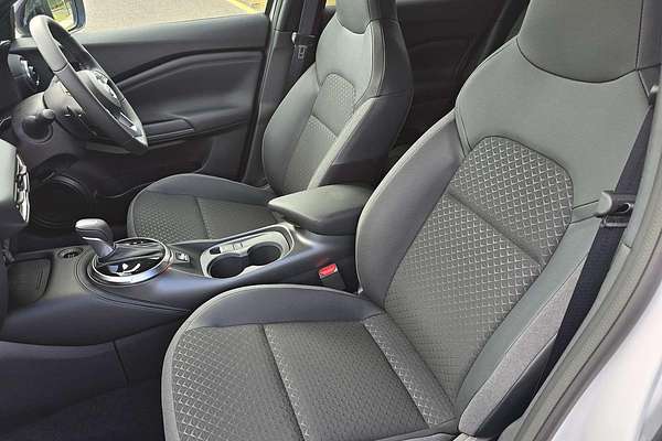 2024 Nissan JUKE ST-L F16