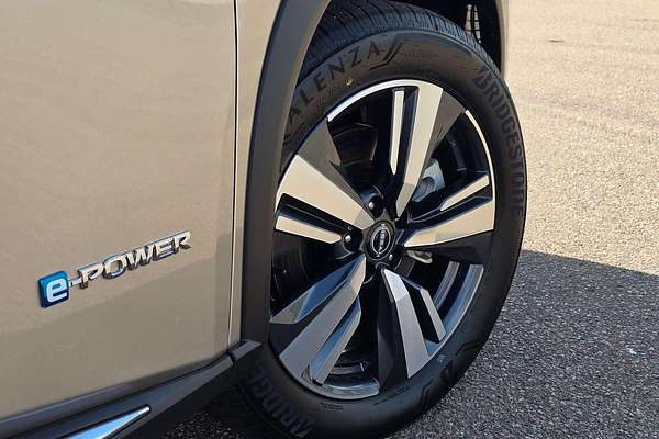 2025 Nissan X-TRAIL Ti e-POWER T33