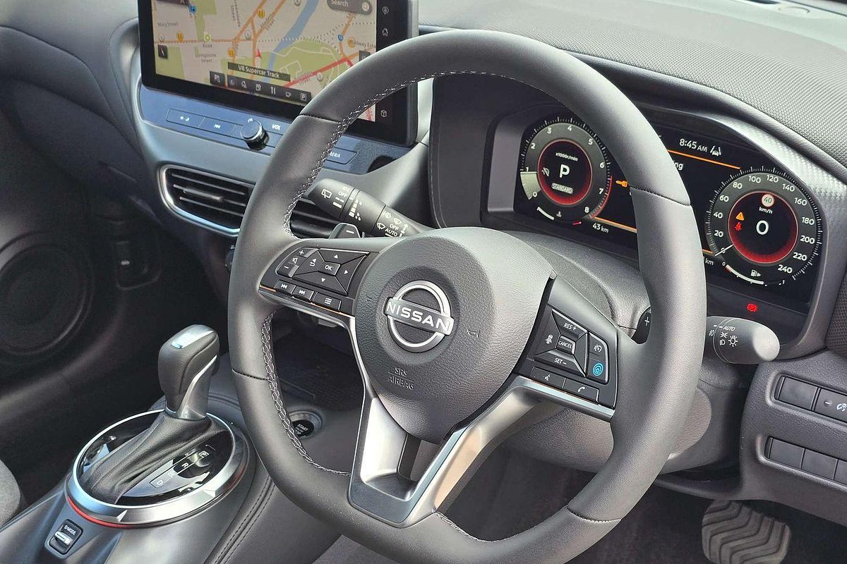 2024 Nissan JUKE ST-L F16