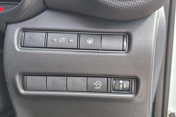 2024 Nissan JUKE ST-L F16