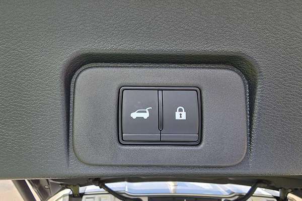 2025 Nissan X-TRAIL Ti e-POWER T33