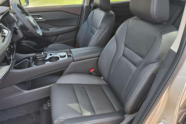 2025 Nissan X-TRAIL Ti e-POWER T33