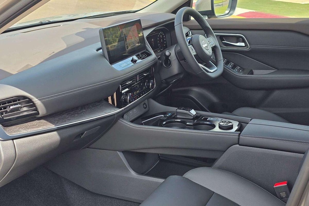 2025 Nissan X-TRAIL Ti e-POWER T33