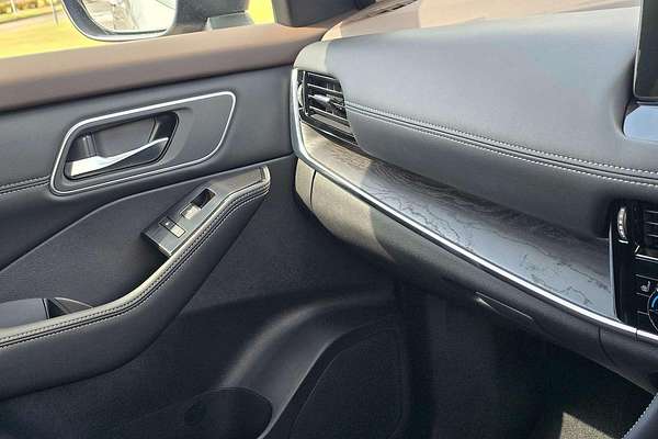 2025 Nissan X-TRAIL Ti e-POWER T33