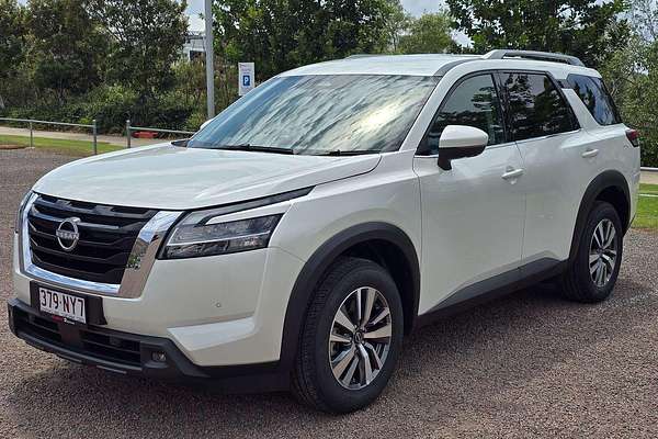 2024 Nissan Pathfinder Ti R53