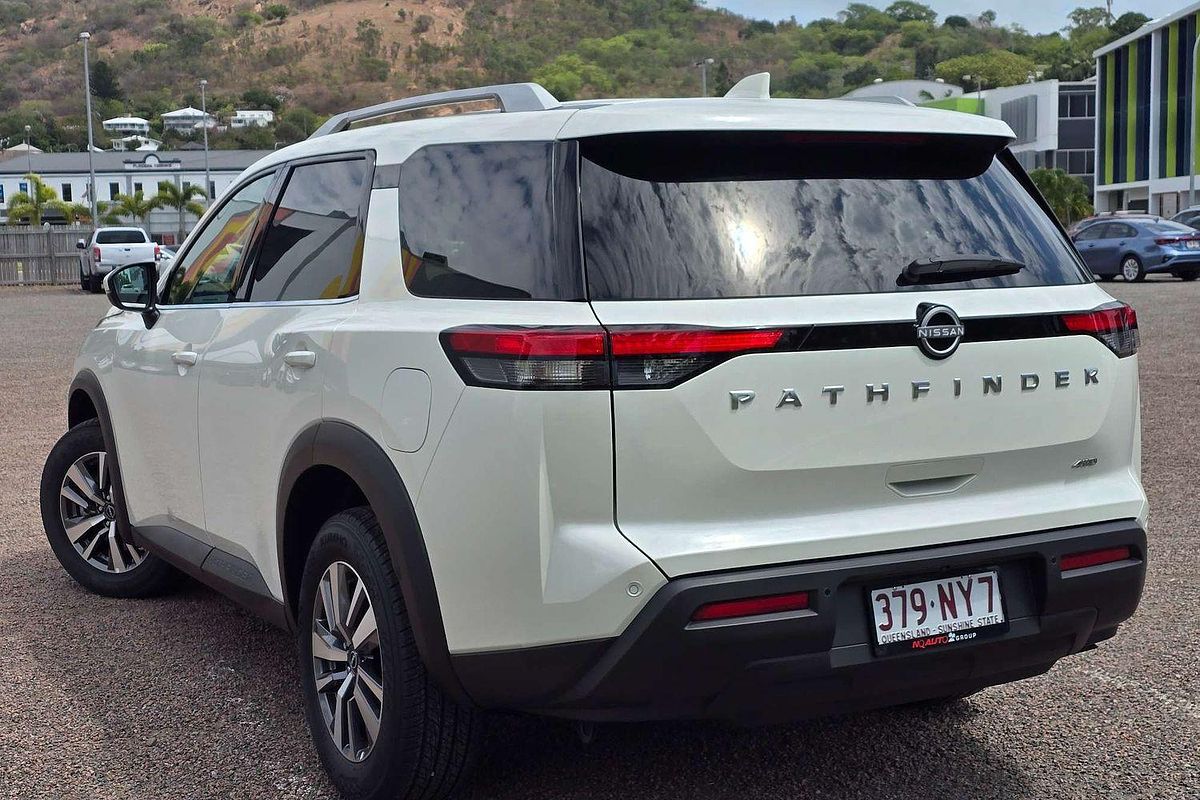 2024 Nissan Pathfinder Ti R53