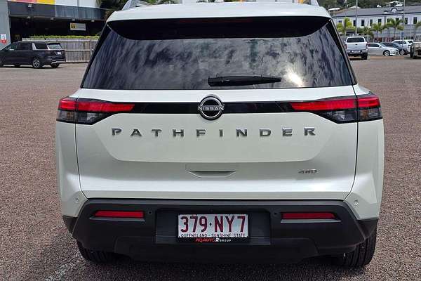 2024 Nissan Pathfinder Ti R53