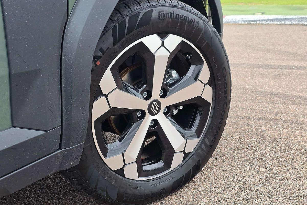 2025 Renault Duster Techno X1311