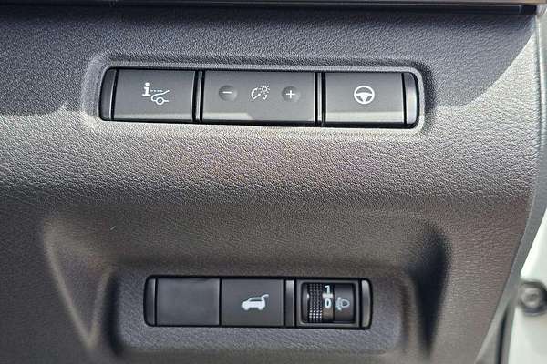 2024 Nissan Pathfinder Ti R53