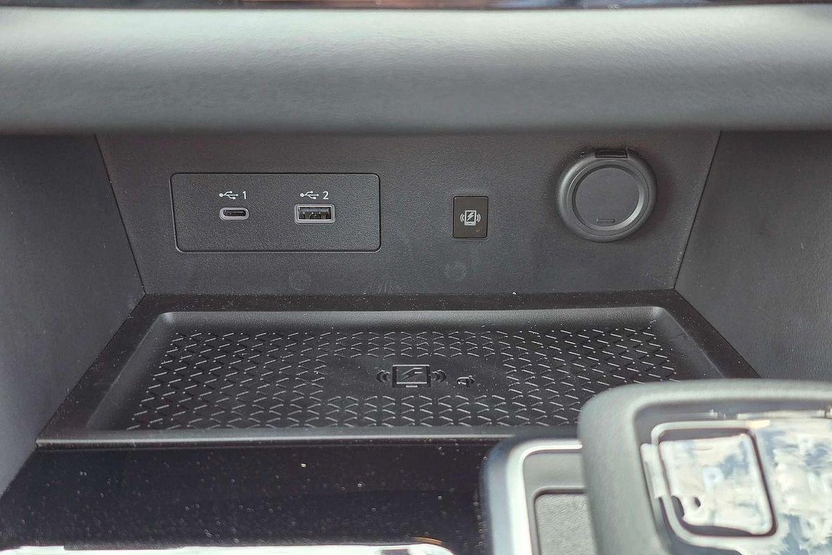 2024 Nissan Pathfinder Ti R53